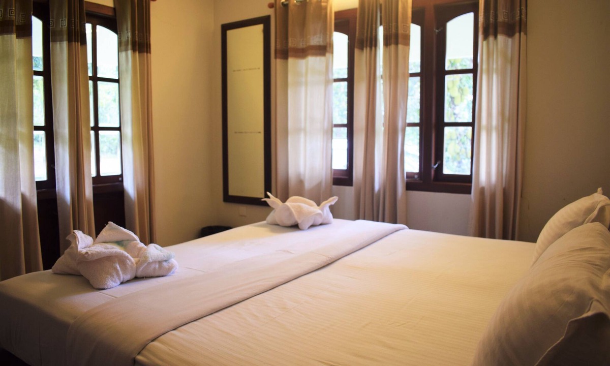 Kalpetta Hotel | 3 Hills County