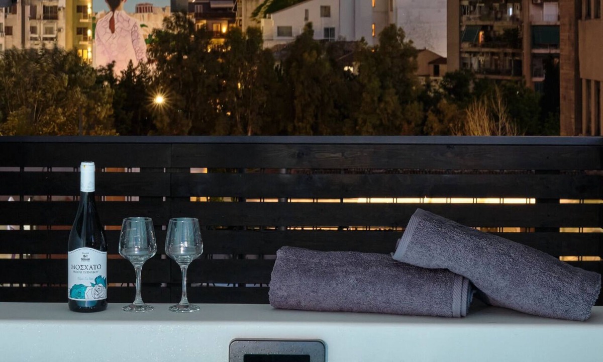 Kerameikos Apartment | Acropolis view Penthouse46 Jacuzzi Quality living