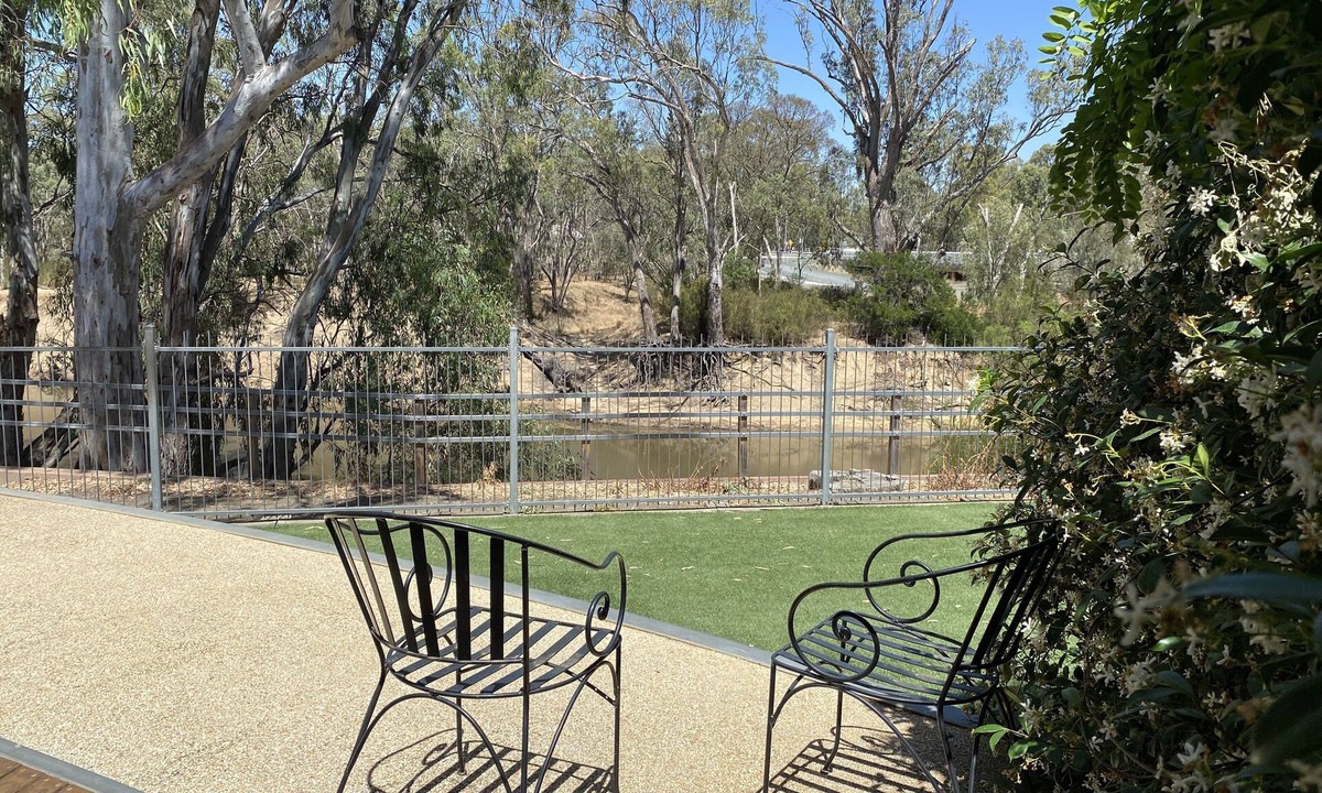 Echuca Apartment | Adelphi 3 - River views located in the centre of Echuca