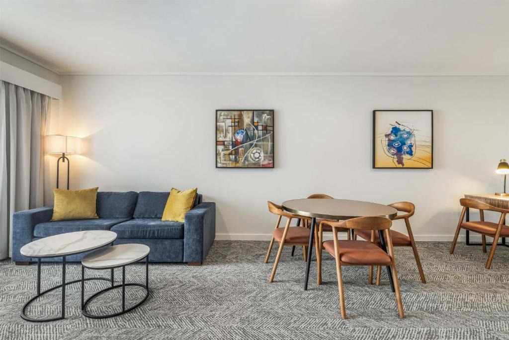 Perth Central Business District Apartment | Adina Apartment Hotel Perth Barrack Plaza