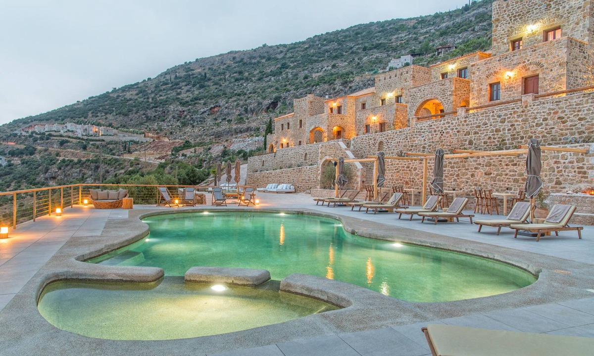 Karavostasi Hotel | Brazzo di Maina