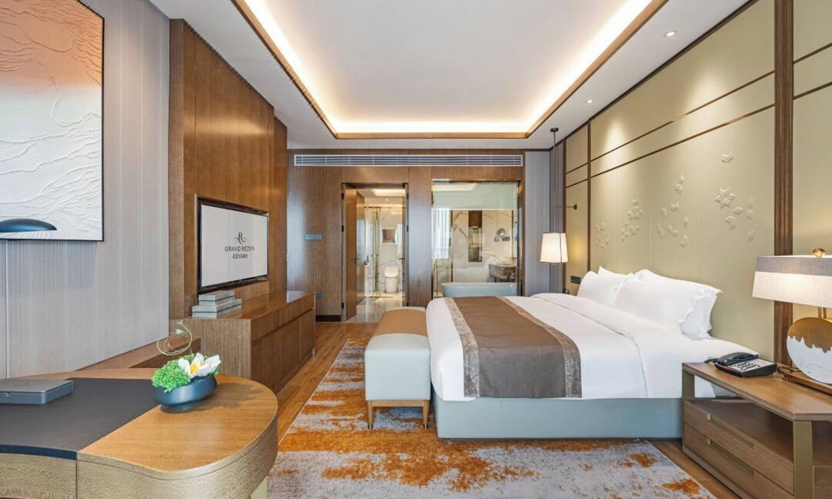 Dingcheng District Hotel | Changde Licheng Huating Hotel