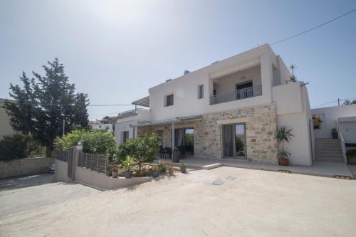 Pitsidia Apartment | Elixrysos Apartment 1