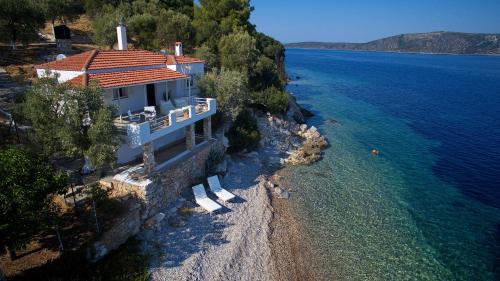 Nimfea Villa | Fisherman's Cottage