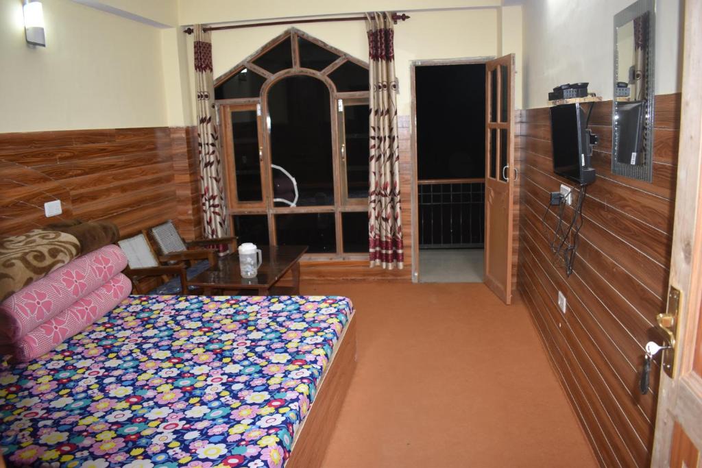 Narkanda Hotel | Harsh Villa
