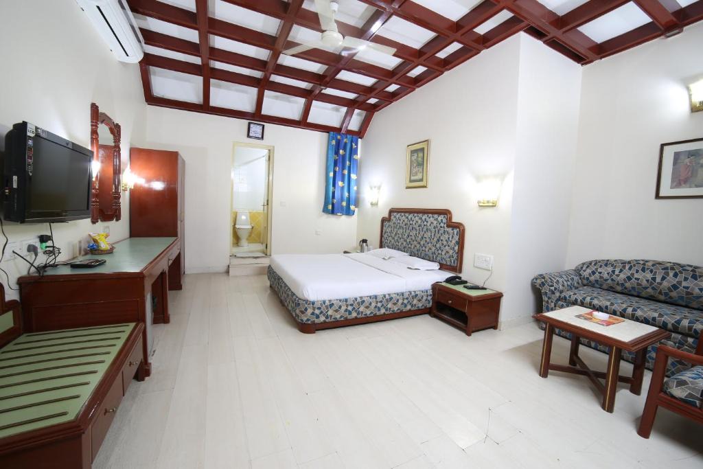 Mount Abu Hotel | Hotel Samrat International