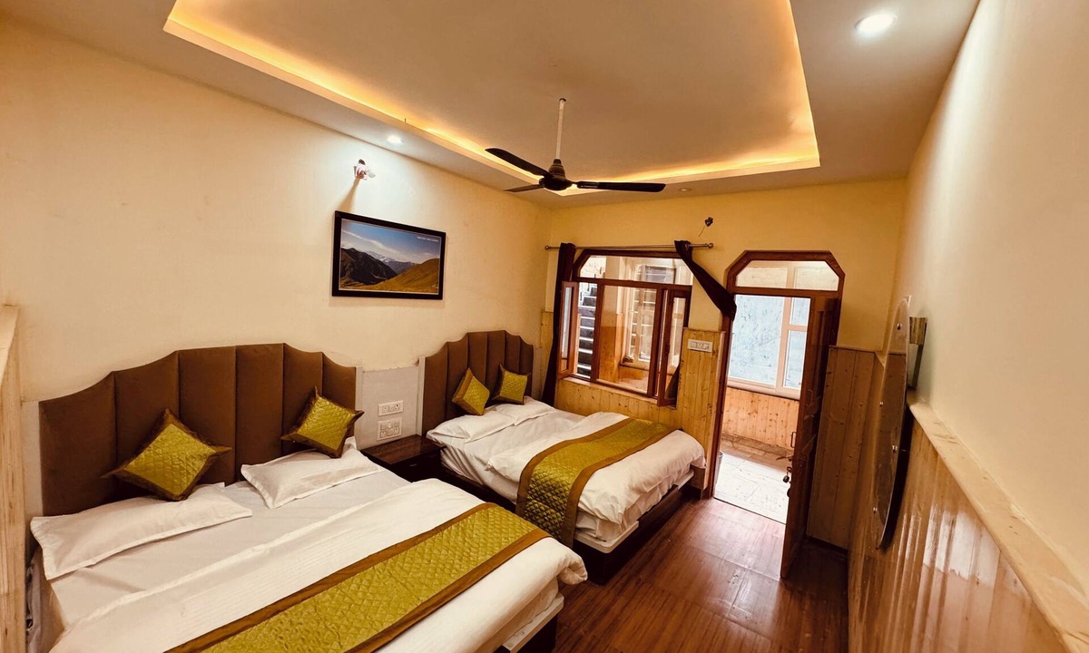 Sitapur Hotel | New Basera Hotel