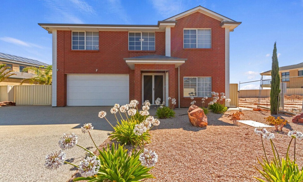 Wallaroo House | Pommern Waters - Spacious Wallaroo Marina Frontage