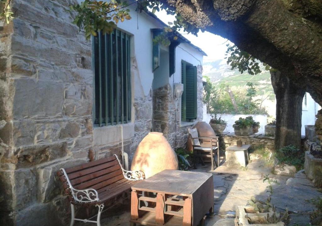 Ikaria Cabin | Stoneworld
