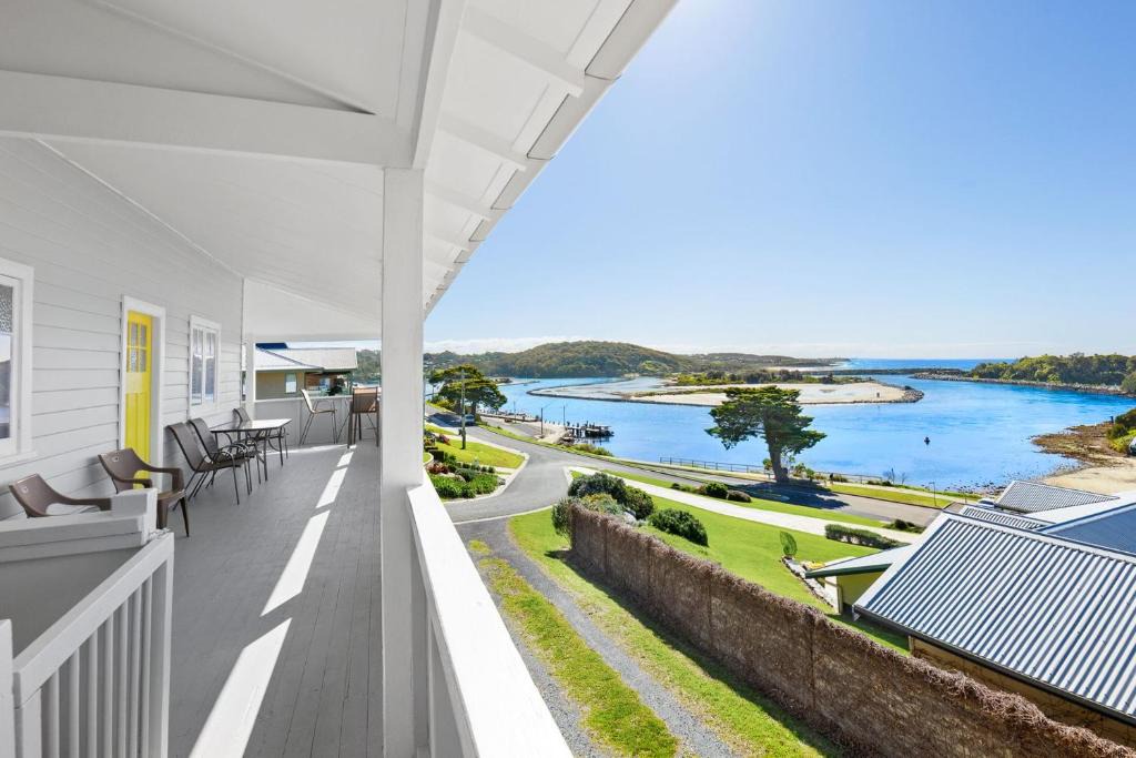 Narooma House | The Seamist Cottage