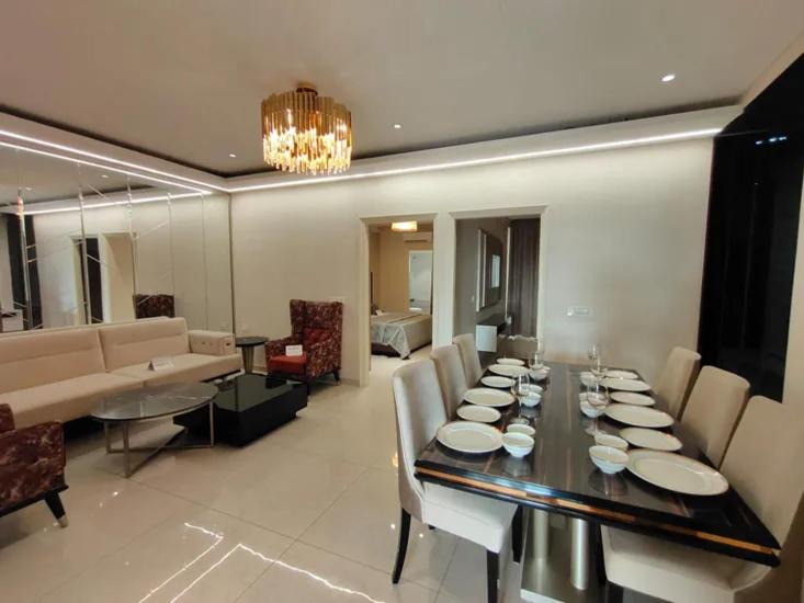 Vapi Bed & Breakfast | Vapi-Daman Guest Nest
