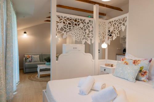 Kalyvia Varikou Apartment | Villa La Varik 1