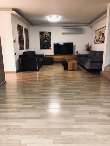 Ashdod Villa | Villa Miami