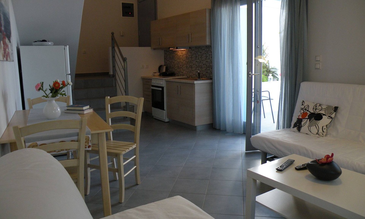 Agia Pelagia House | Zathea Apartments