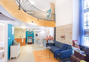 Authentic Jlm Loft, Near the Old City! in Jerusalem