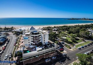 Mooloolaba Beachfront Apartment in Mooloolaba