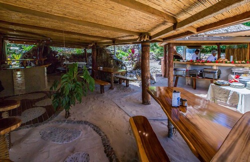 Kuata Island Cabin | 34 m² Lodge ∙ 6 guests