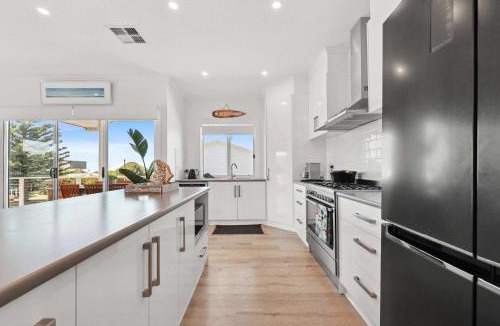 Encounter Bay House | 7 Tabernacle Road Encounter Bay - Linen Included
