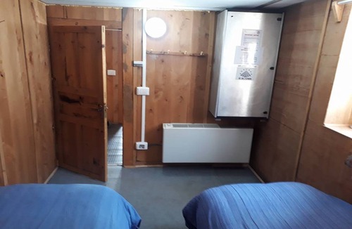Lobuche House | 8000 Inn