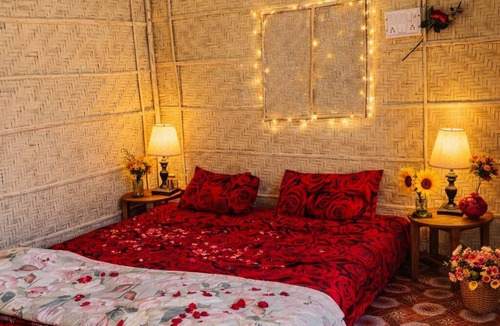 Jaipur District House | A Rustic Bamboo-Themed Farmhouse in Jaipur with Swimming Pool & Jacuzzi Escape