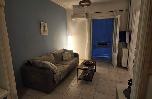 Mets Apartment | Acropolis Gateway I
