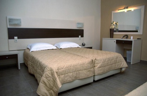 Stavros Apartment | Alexander Inn