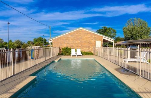 Coonabarabran Hotel | All Travellers Motor Inn