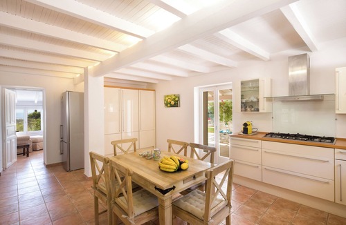 Agios Markos Cottage | An old olive press villa with breathtaking panoramic views