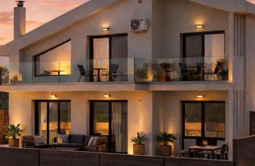 Agrilia Villa | Arilena Exclusive Villa - 4BR with Private Pool by Villa Mana Gers