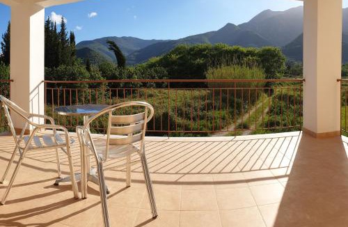 Yenion Hotel | Athineon