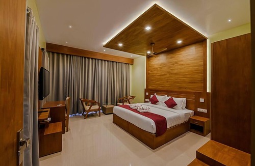 Devikolam Hotel | Aveda Munnar Mountains and Mist