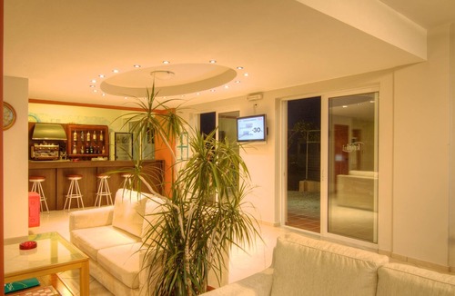 Rethymno Hotel | Beach Hotel