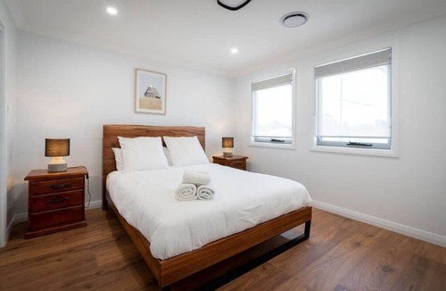 Shellharbour House | Beautiful Beach House