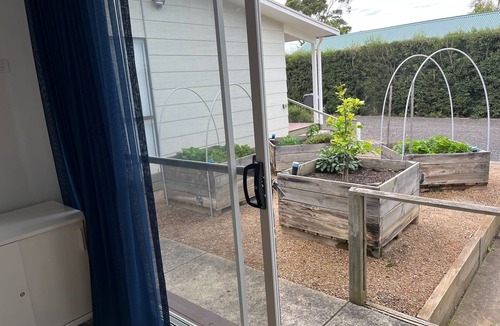 St Leonards Cottage | Bluff, St Leonards
