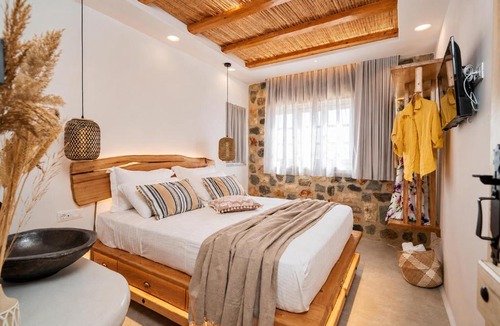 Vivlos Apartment | Boriadon Rustic Countryside Homes