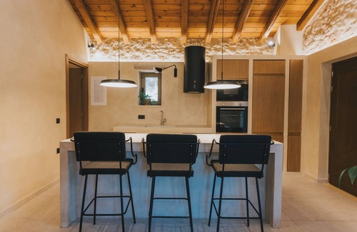 Karavostasi Hotel | Brazzo di Maina