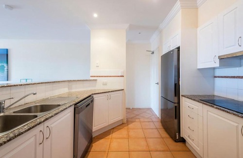 Yamba Apartment | Breakers 1-3- Stone Real Estate Yamba