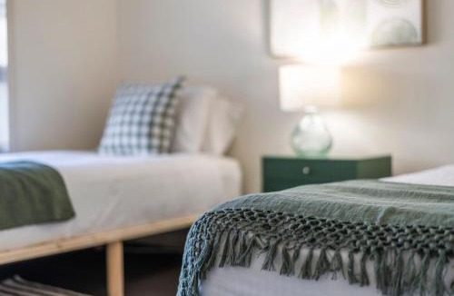 Yamba Apartment | Breakers Unit 1 8- Stone Real Estate Yamba