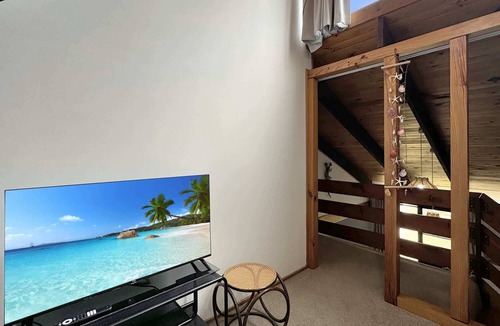 Broulee House | 'Broulee Break' -2-Bed Beach House with Games Room