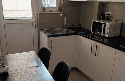 Amarousion Apartment | Candy Studio Apt Marousi