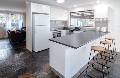 Willow Vale House | Canopy by Khove