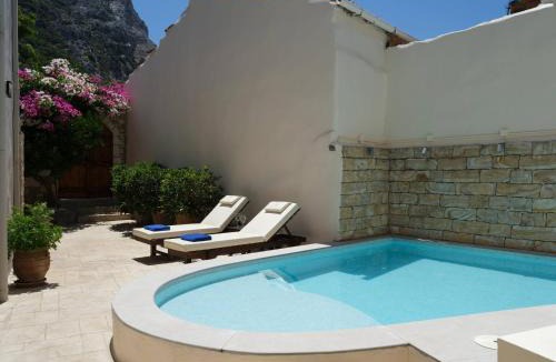 Spilion Apartment | Casa Sofia Apt#1, By Hellocrete