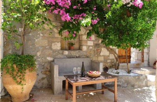 Spilion Apartment | Casa Sofia Apt#1, By Hellocrete