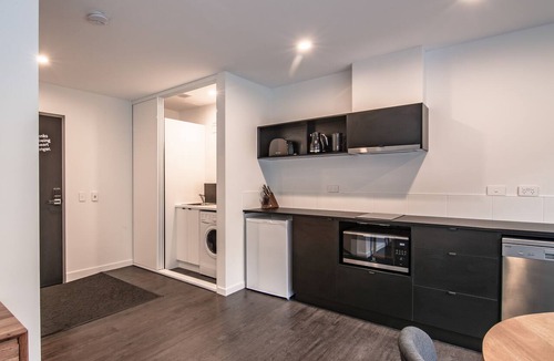Launceston CBD Apartment | Change Overnight
