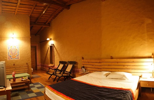 Kausani Hotel | Chevron Eco Lodge