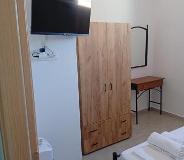 Chios Town Apartment | ChiosRoomsEirini