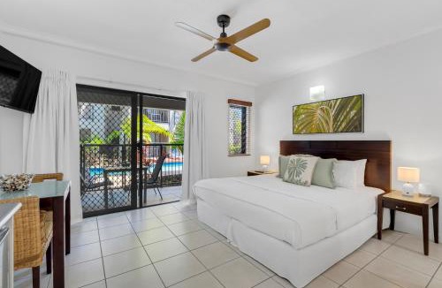 Trinity Beach Apartment | Coastal Vibes Studio Blue Lagoon Resort