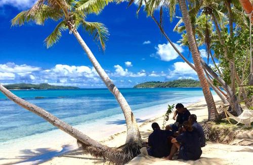 Tavewa Island Resort | Coconut Beach Resort