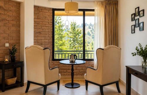 Manali House | Curious Cat Cottage