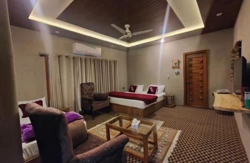 Azad Kashmir Hotel | Das-e-Basi